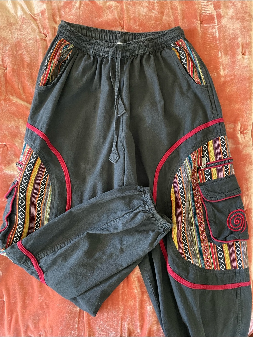 Vintage Cotton Drawstring Embroidered Jogger Pants, size M